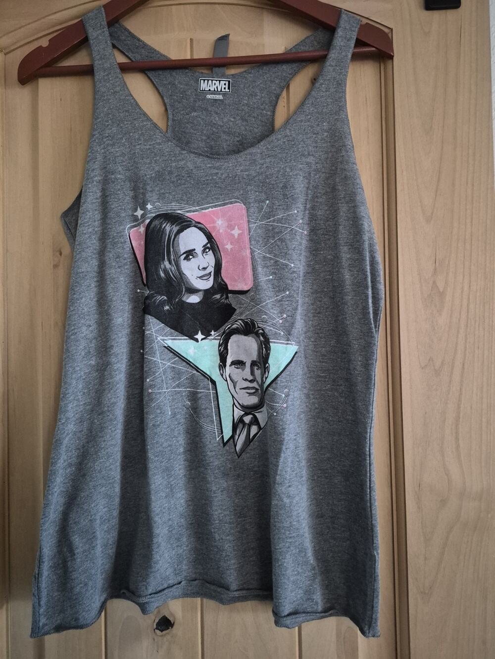 Marvel Tank Top Next Level Apparel Size Large Marvel Comics Avengers Gray